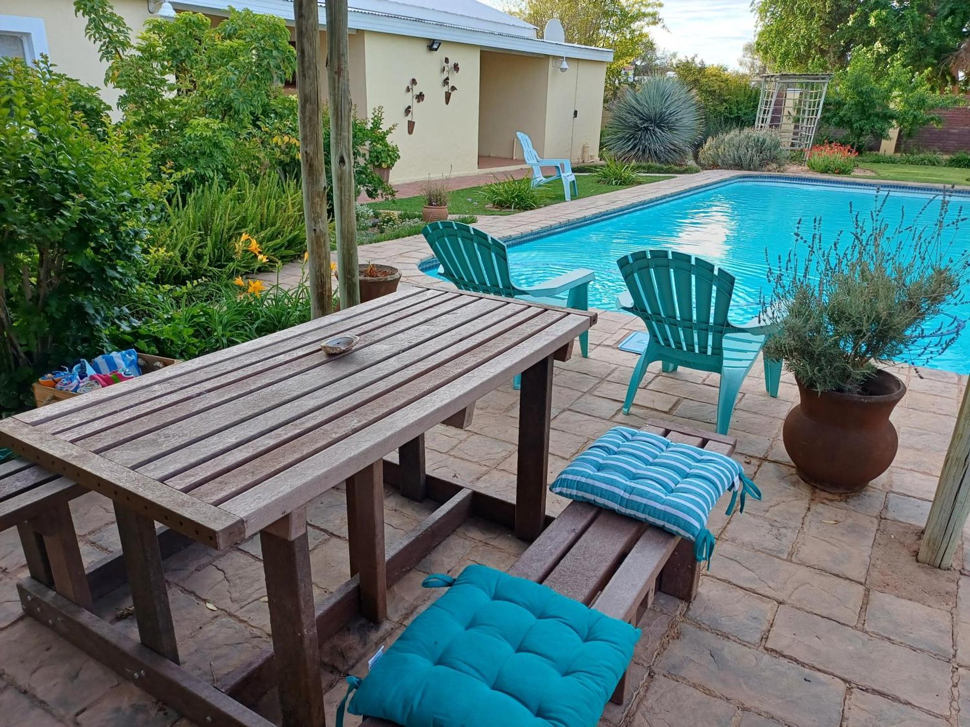 Libby'S Lodge Upington Exterior photo