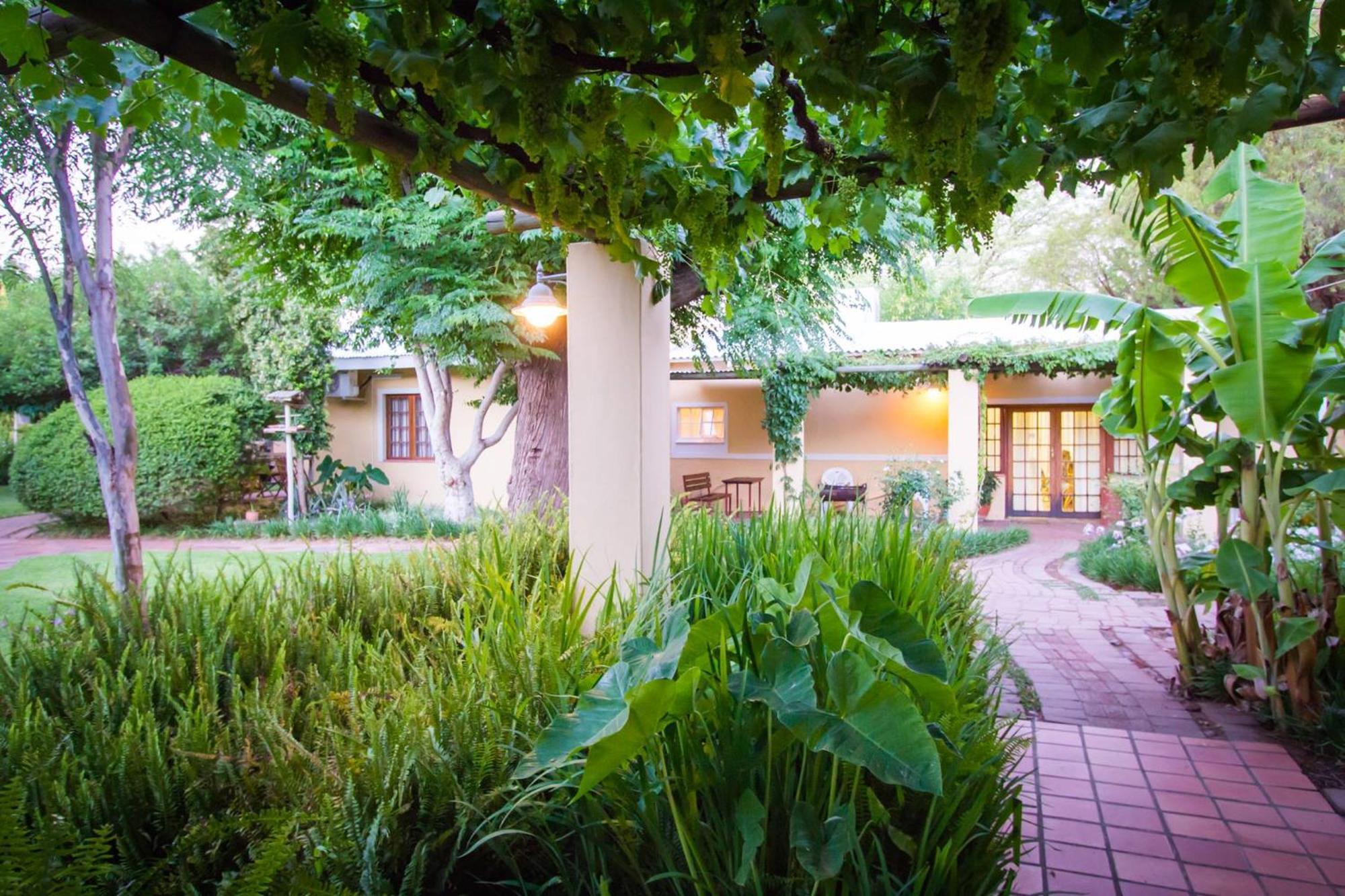 Libby'S Lodge Upington Exterior photo