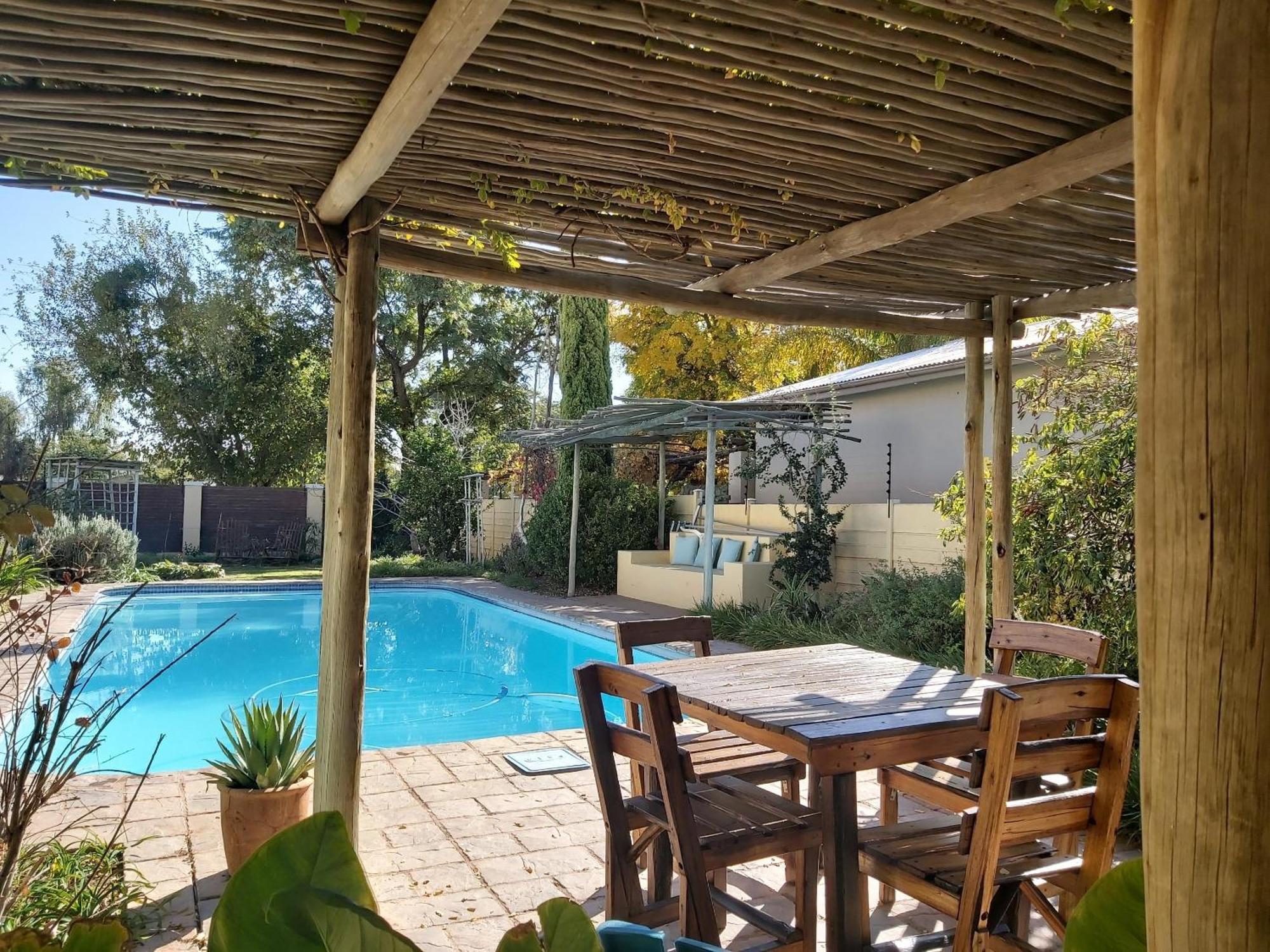 Libby'S Lodge Upington Exterior photo